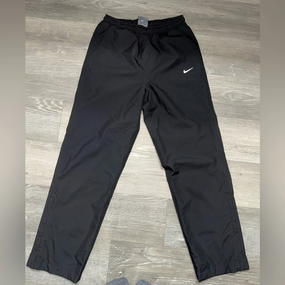 Nike set pants & tank size M/L for girls 👧